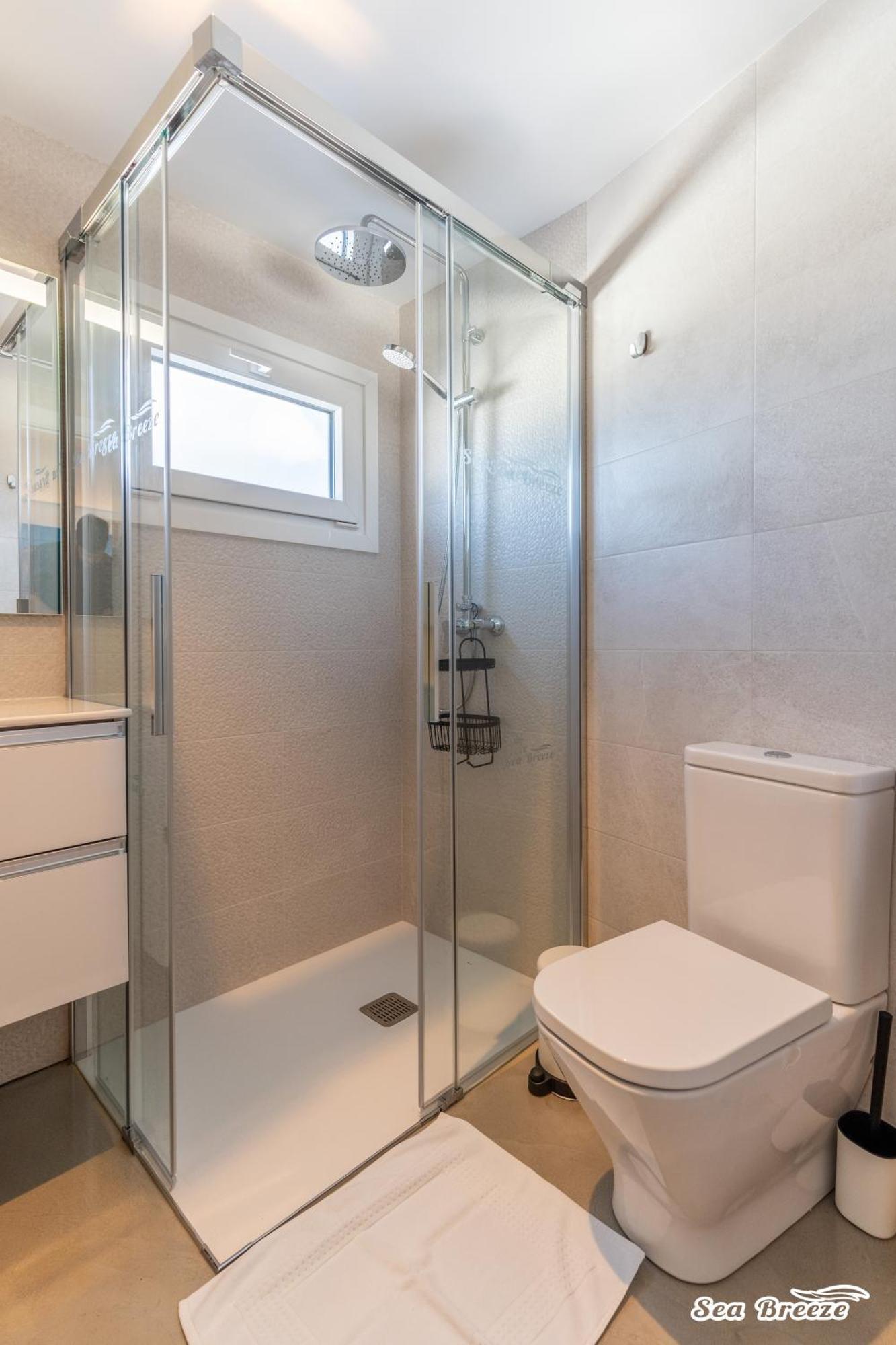 2 Apartments Sea Breeze Фамара Екстериор снимка